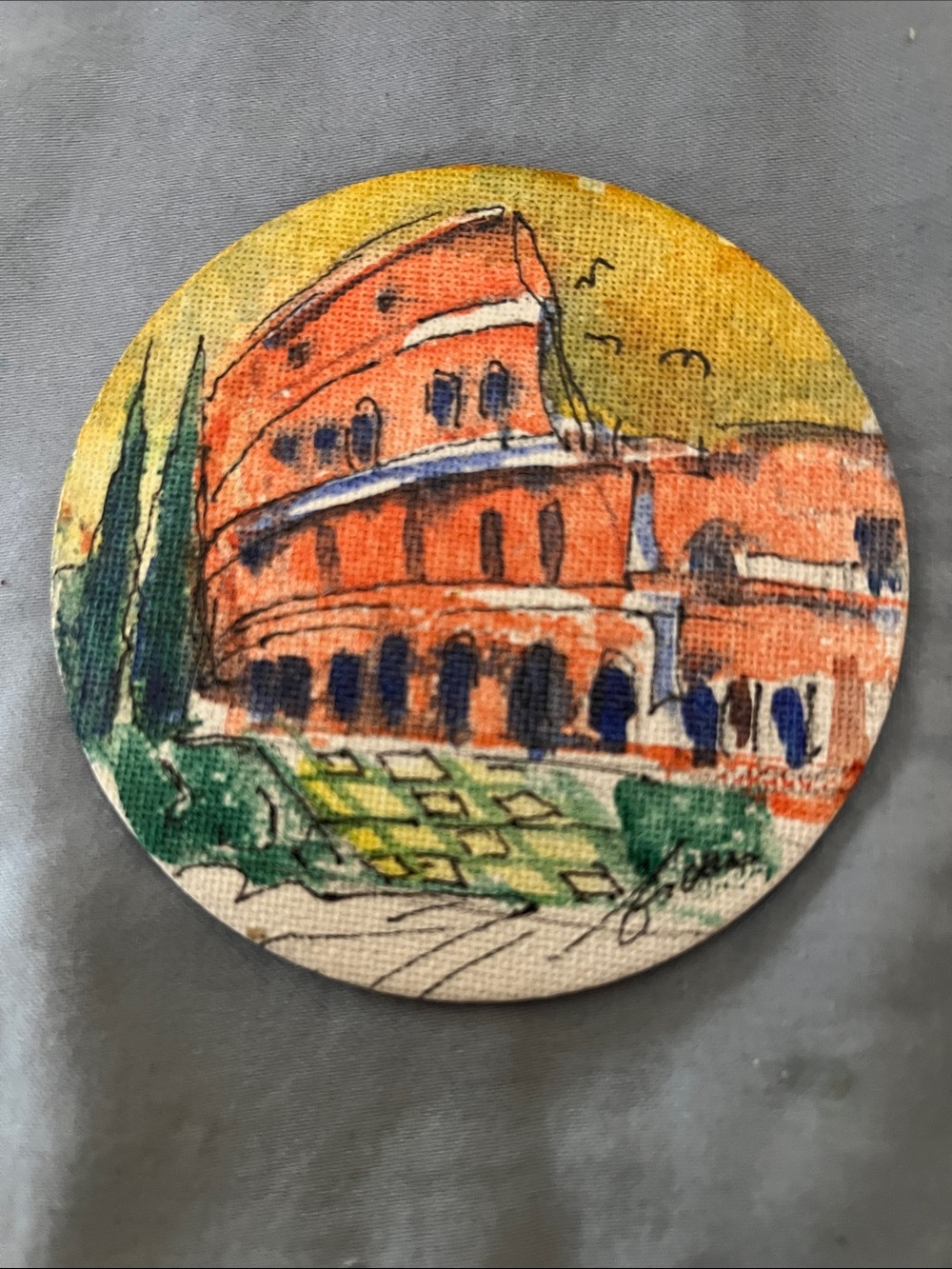 #9 - NWOT Round Hand Painted Colosseum  Magnet Signed by the Artist